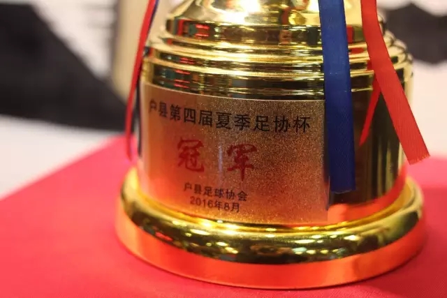 富保罗：马刺需要控卫 一开始想送加兰去 后来福克斯入局愿做老二